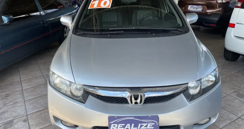 New Civic LXS mecânico, extremamente conservado com laudo cautelar aprovado 