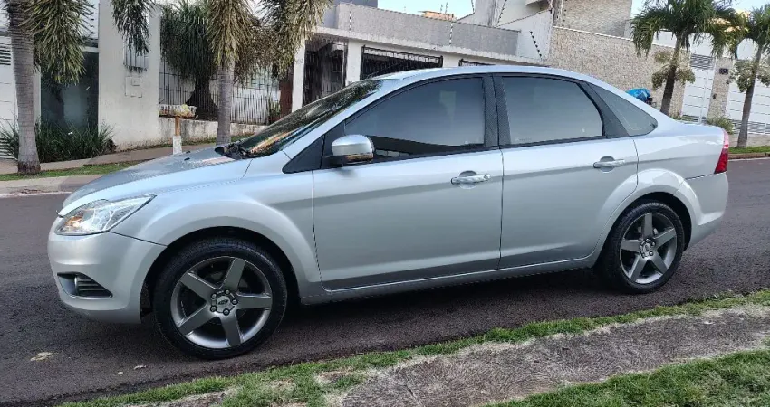 FOCUS SEDAN GLX 2.0 16v FLEX DURATECH