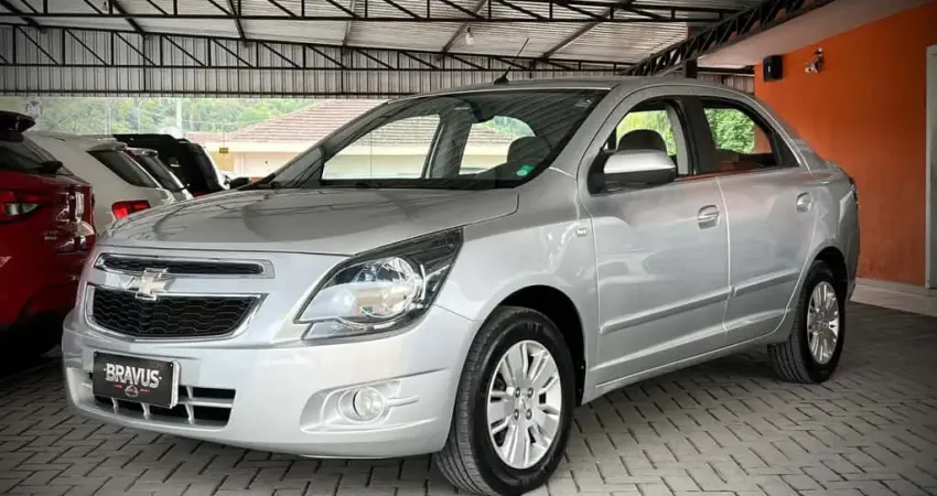 Chevrolet Cobalt 1.8 LTZ - Prata - 2013/2014