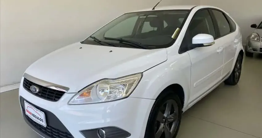 FORD FOCUS 1.6 GL 16V FLEX 4P MANUAL