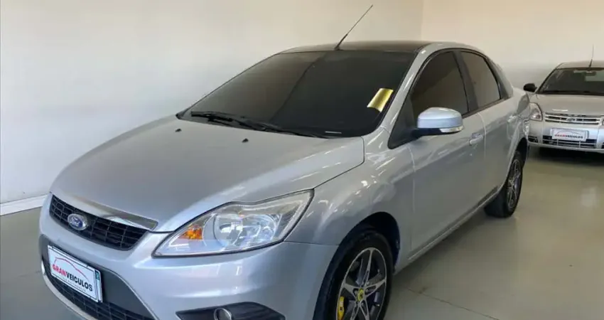 FORD FOCUS 2.0 GLX SEDAN 16V FLEX 4P AUTOMÁTICO