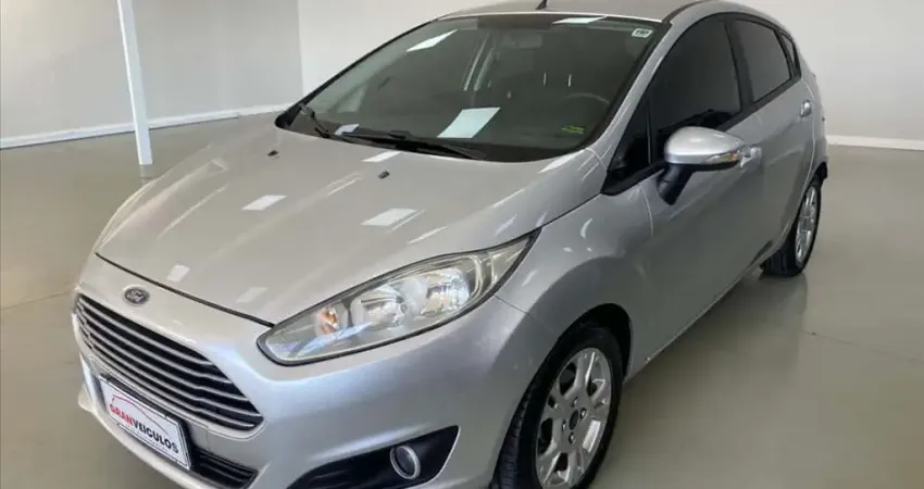 FORD FIESTA 1.6 SE HATCH 16V FLEX 4P POWERSHIFT