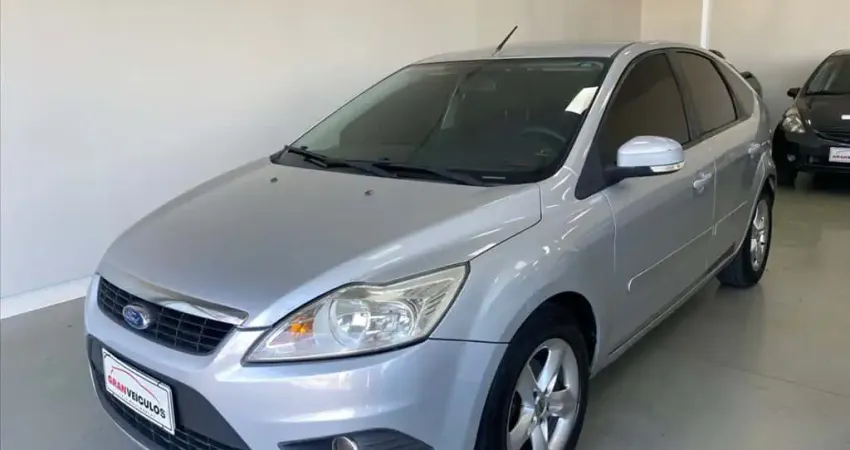 FORD FOCUS 2.0 FC 16V FLEX 4P MANUAL