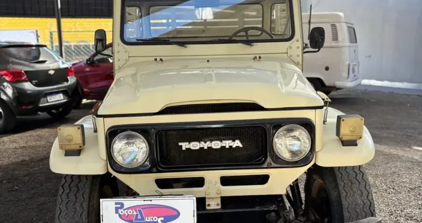 TOYOTA BANDEIRANTE 1986 4X4