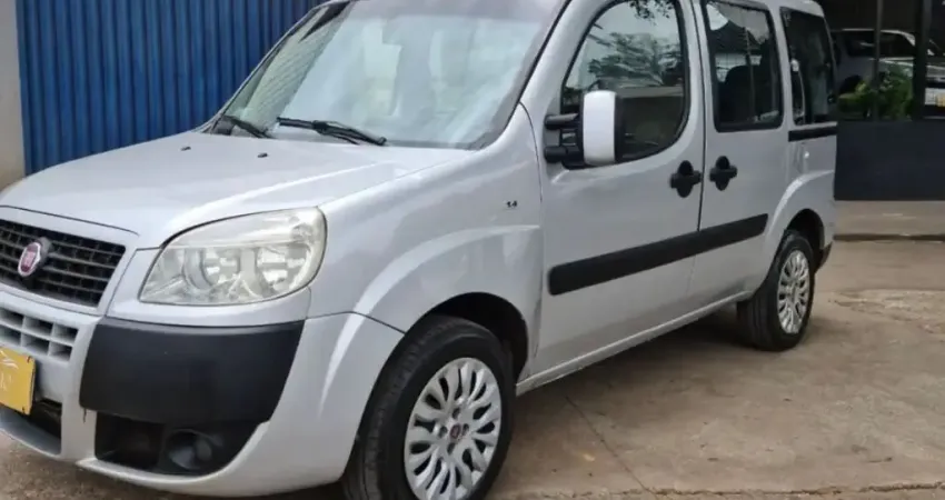 Fiat Doblô 1.8 2015
