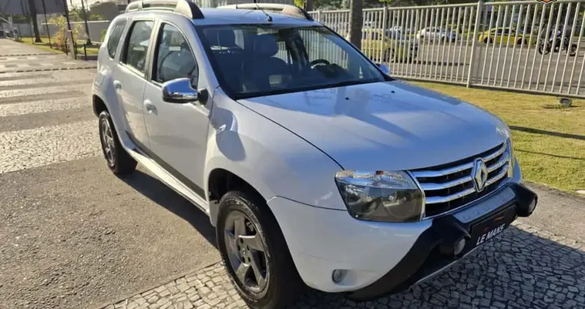 Renault Duster 2014 2.0 tech road 4x2 16v flex 4p automático