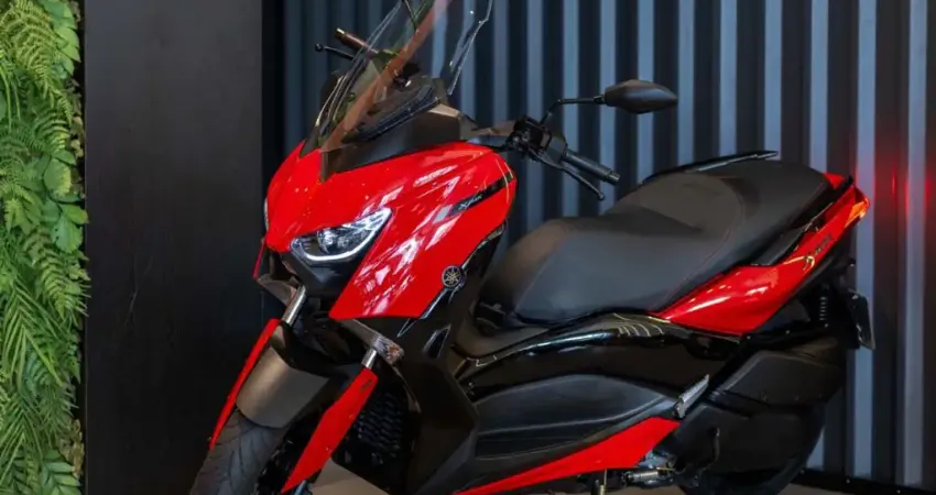 YAMAHA XMAX 250 ANO 2024