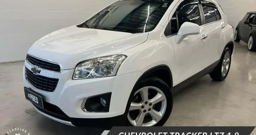 Chevrolet Tracker LTZ 1.8 16V Flex 4x2 Aut.  - Branca - 2014/2015