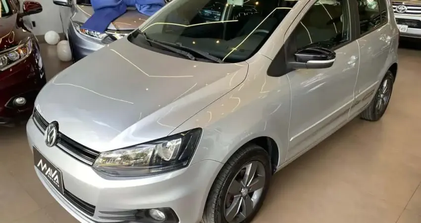VOLKSWAGEN FOX CONNECT MB 2018