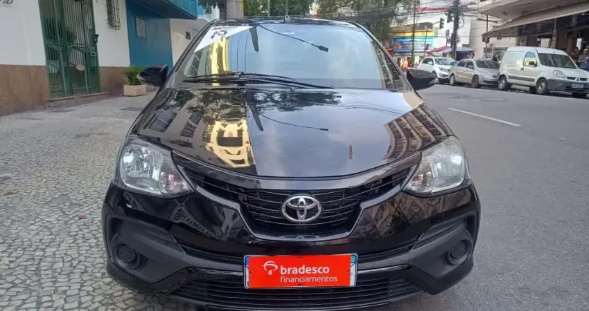 Toyota Etios 2019 1.5 x plus sedan 16v flex 4p automático