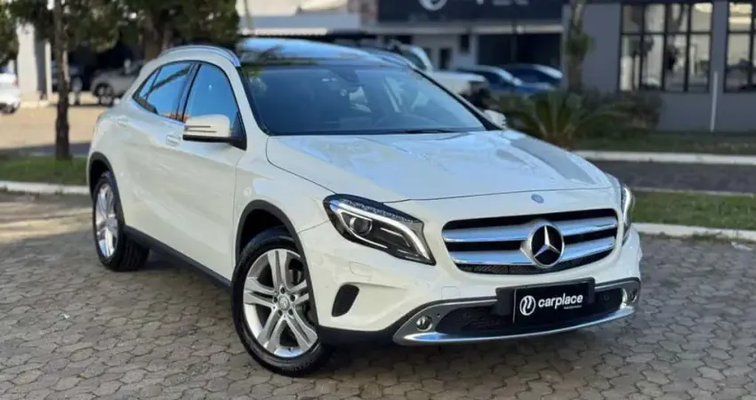 MERCEDES-BENZ GLA200FF 2017