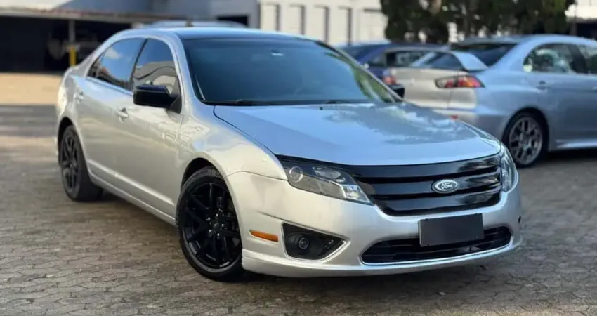 FORD FUSION 2010