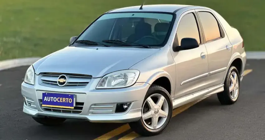 Chevrolet Prisma  Sed. Maxx/ LT 1.4 8V ECONOF. 4p  - Prata - 2007/2007