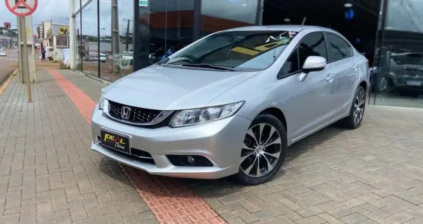 Honda Civic LXR - Prata - 2014/2015
