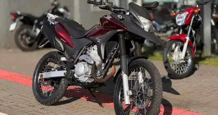 Honda XRE 300 - - Vermelha - 2011/2011