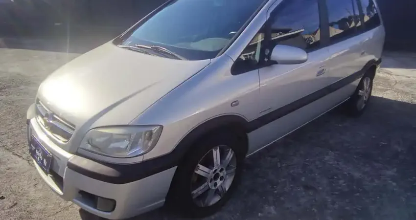 CHEVROLET ZAFIRA 4P 2011