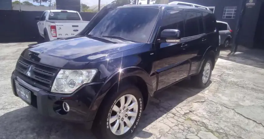 MITSUBISHI PAJERO HPE 3.2 D 2010