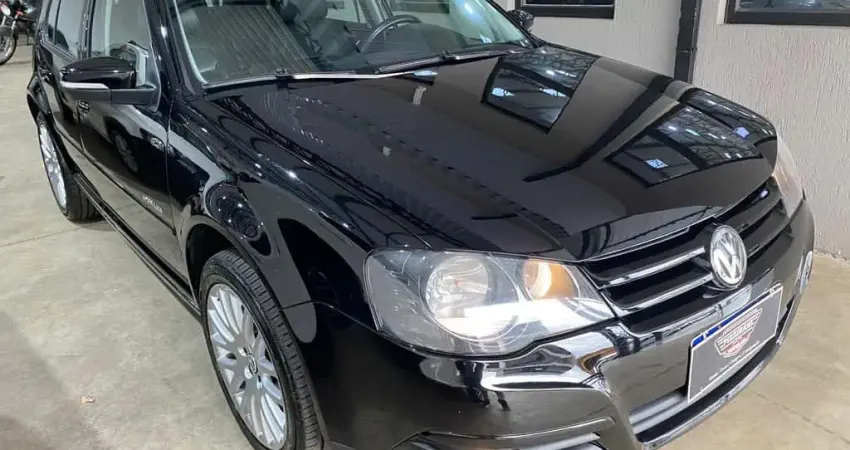 VOLKSWAGEN GOLF 1.6 SPORTLINE MANUAL 2014