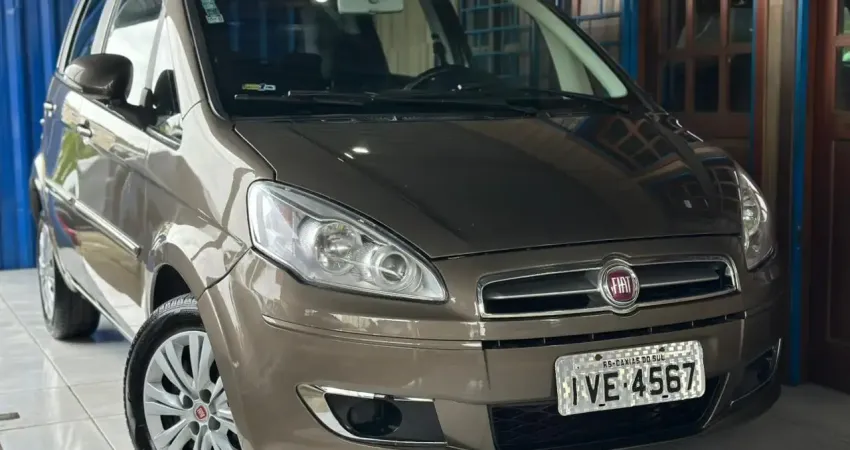 Fiat Idea impecável