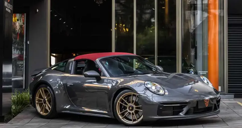 PORSCHE 911 TARGA 4GTS 2024