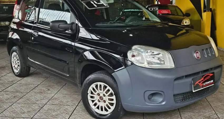 FIAT UNO VIVACE 1.0 2014
