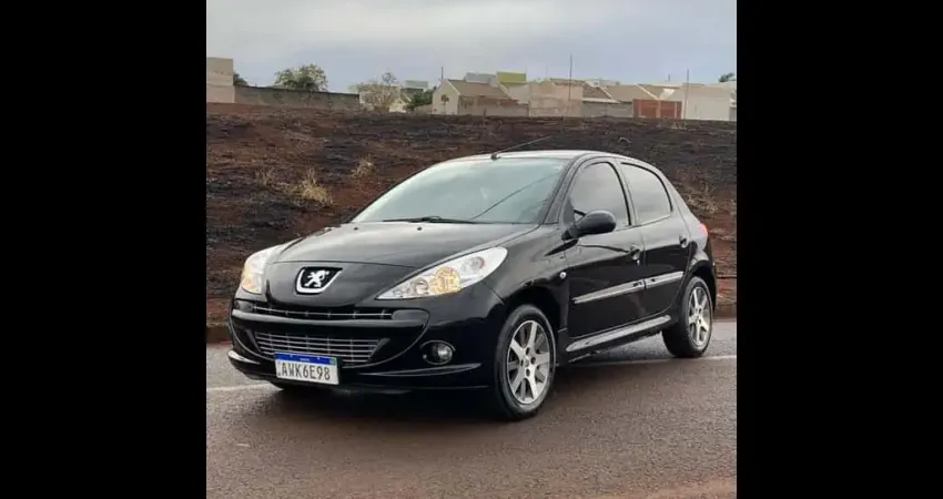 PEUGEOT 207 1.4 XR SPORT 8V FLEX 4P MANUAL 2013
