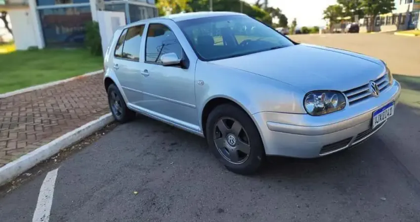 VOLKSWAGEN GOLF 2001