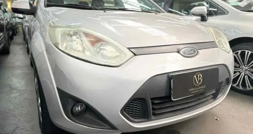 Ford Fiesta 2014 1.6 rocam sedan 8v flex 4p manual