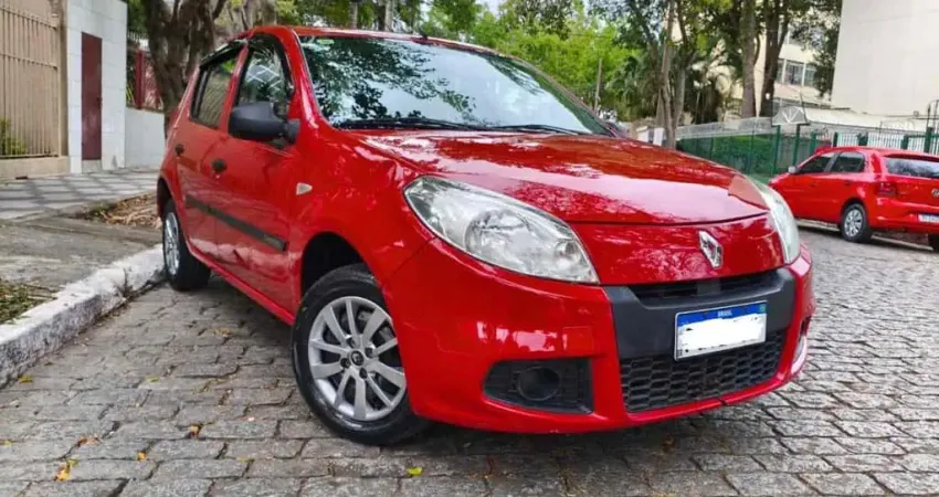 Renault Sandero 2013 1.0 authentique 16v flex 4p manual