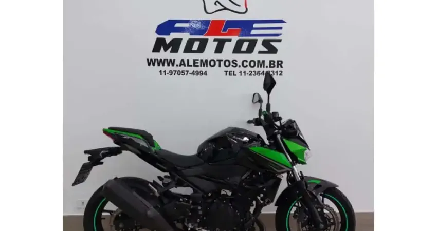 Kawasaki Z400 2022