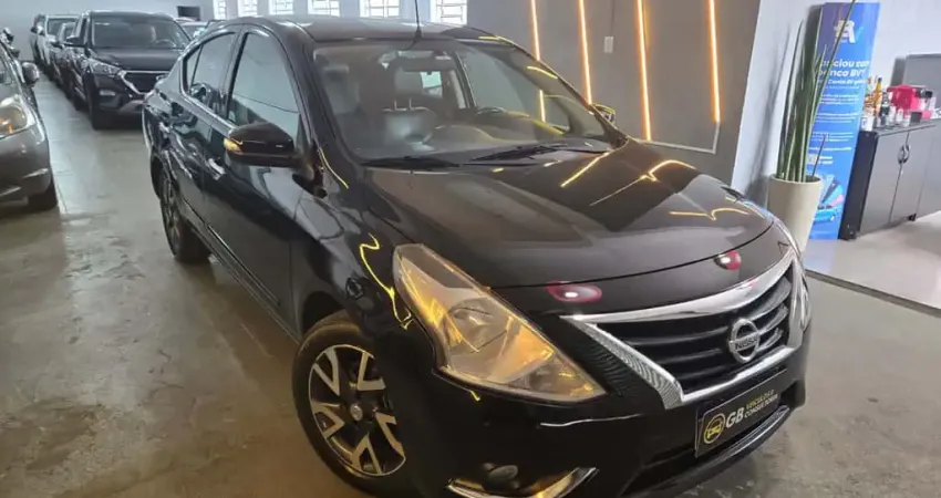 Nissan Versa Unique 1.6 Flex Aut. 2017