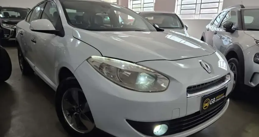 Renault Fluence Dynamique Plus 2.0 Flex Aut. 2014