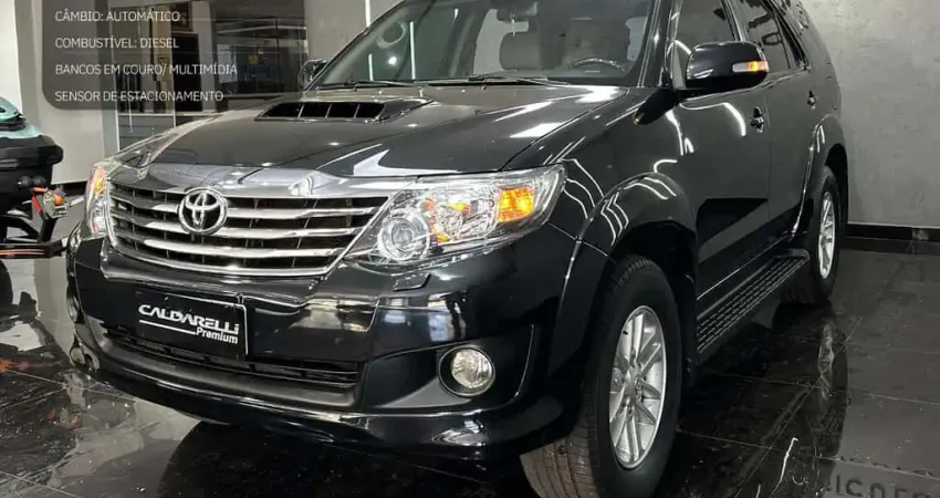 TOYOTA HILUXSW4 SRV4X4 2014