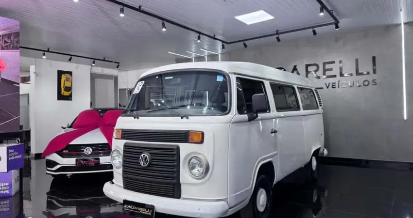 VOLKSWAGEN KOMBI 2012