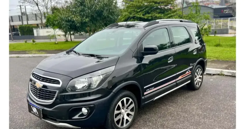 Chevrolet Spin ACTIV 1.8 8V Econo. Flex 5p Aut.  - Preta - 2015/2016