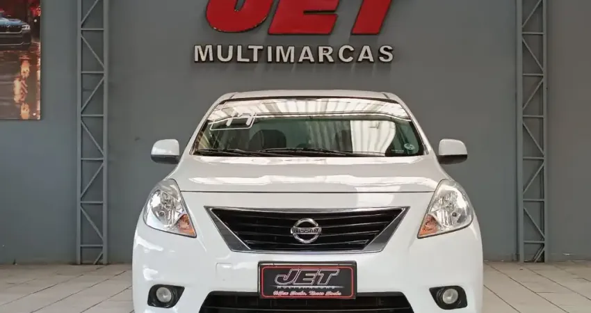Nissan VERSA 1.6 16V SL 4P 2014 Completo