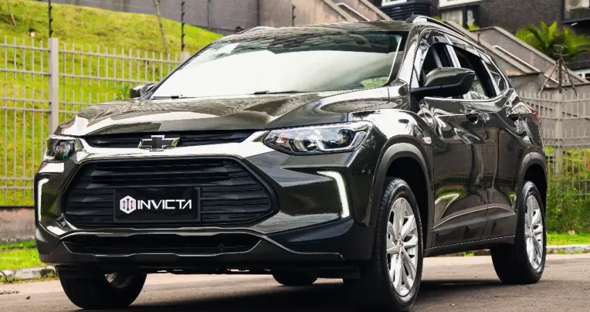 GM Tracker LTZ 2015 apenas 2.800 km