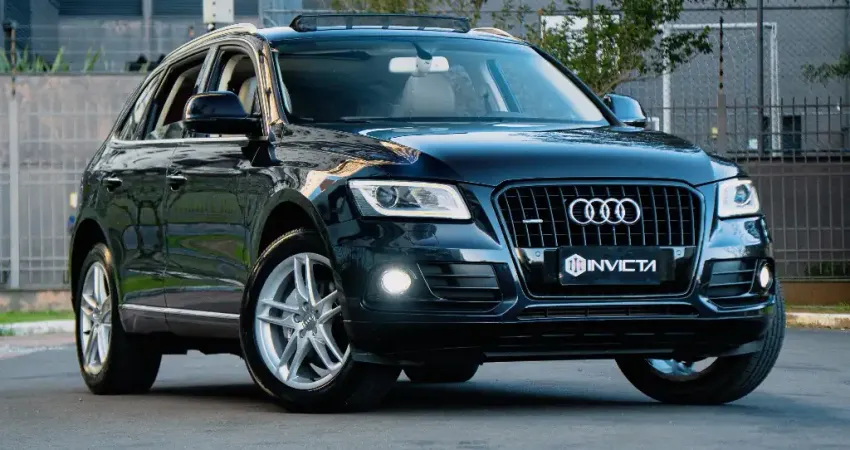 A mais nova a venda - Audi Q5 2016 azul impecável 