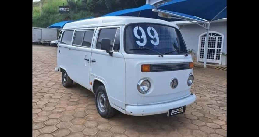 VOLKSWAGEN KOMBI CARAT 1.6 4P 1999