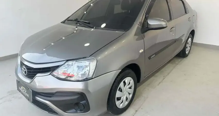 Toyota Etios 2018 1.5 xs sedan 16v flex 4p manual