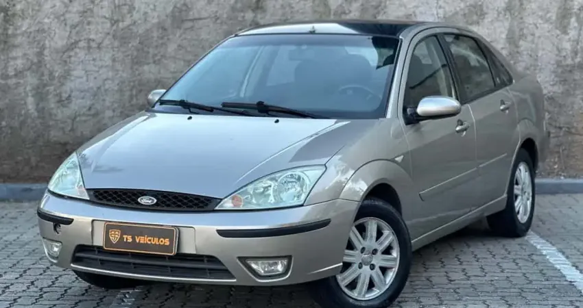 Ford Focus 2004 2.0 ghia sedan 16v gasolina 4p manual