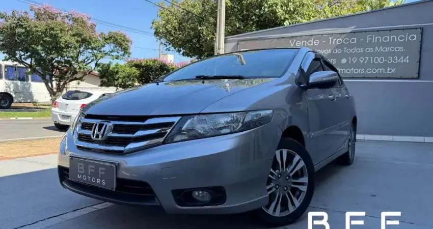 CITY Sedan EX 1.5 Flex 16V 4p Aut.