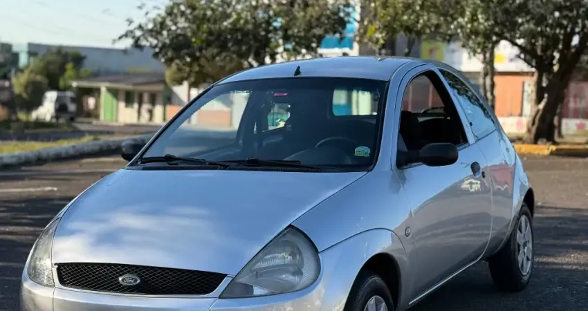 FOR KA GL ZETEC ROCAM ! Completo e muito bem cuidado! Excelente estado!