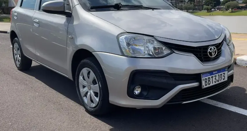  TOYOTA ETIOS  X 1.3 16V FLEX MANUAL  Ano: 2018  Km: 133 MIL/KM