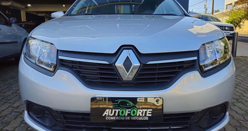 Renault Logan EXPRESSION 1.6  - Prata - 2014/2014
