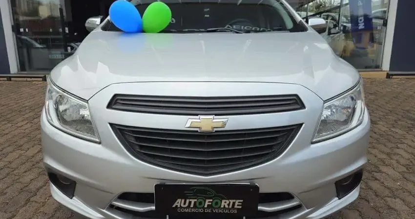Chevrolet Onix 1.0 MT LS - Prata - 2016/2016