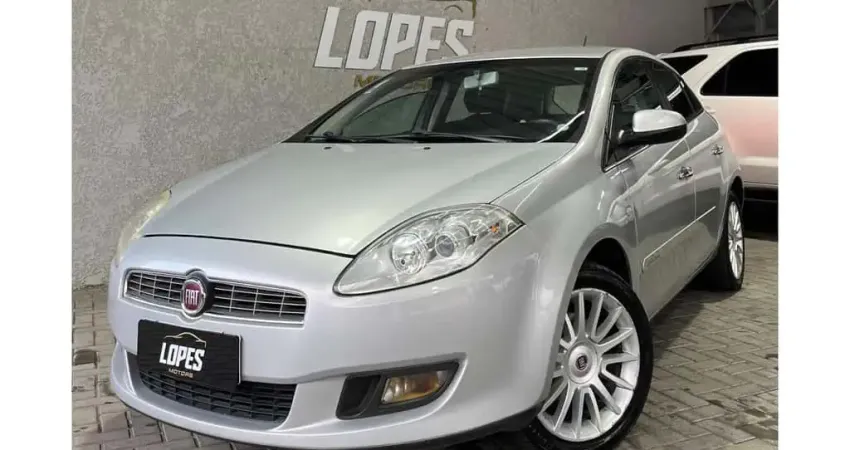 Fiat Bravo ABSOLUTE Dualogic 1.8 Flex 16V 5p  - Prata - 2012/2013