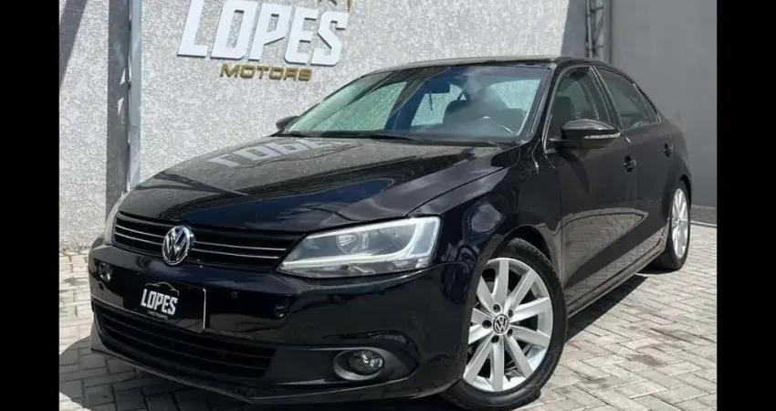Volkswagen Jetta Comfortline 2.0 T.Flex 8V 4p Tipt.  - Preta - 2011/2012