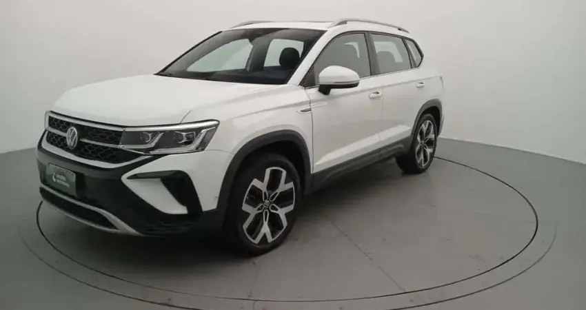 Volkswagen Taos 2024 1.4 250 tsi total flex highline automático