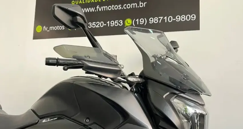 BAJAJ DOMINAR 400 PRETA 2024
